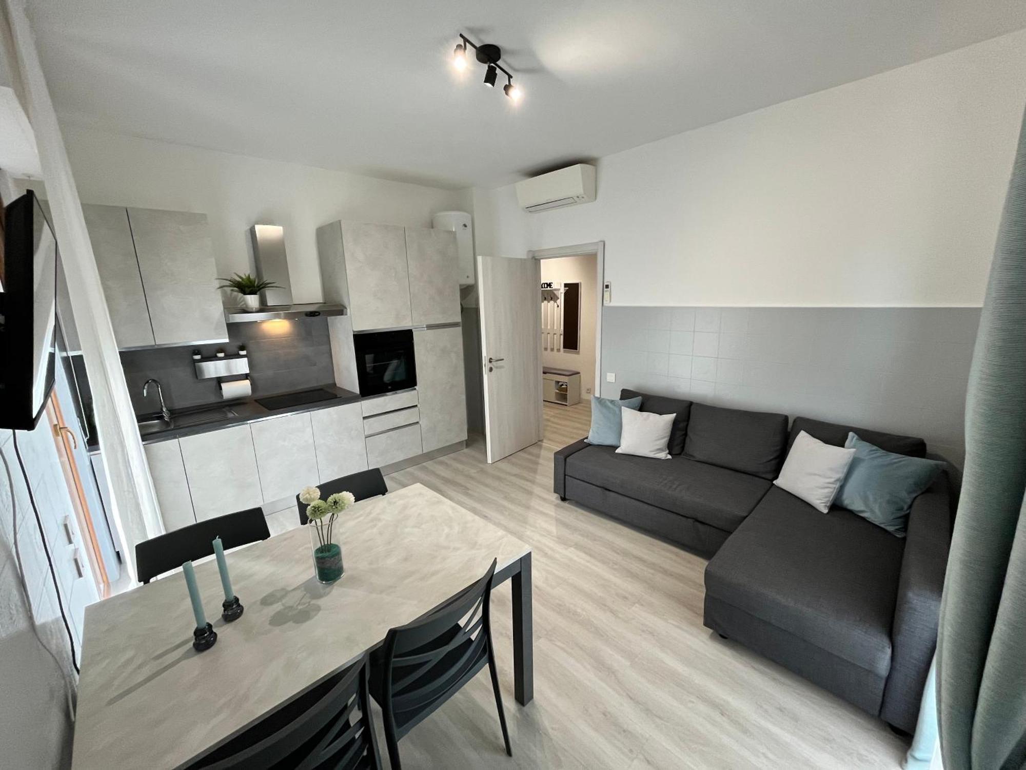 G&L Airport Apartment In Bgy Орио-аль-Серио Экстерьер фото